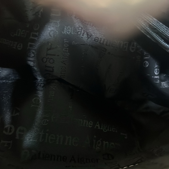 Etienne aigner shoulder bags - Picture 7 of 7